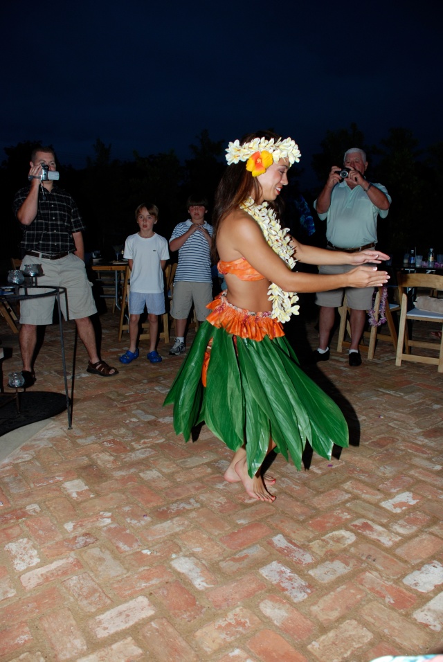 2009-05-23-ESCONDIDO LUAU KYLA VALE 24.jpg